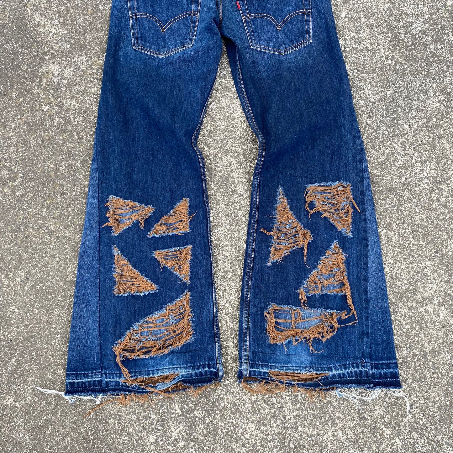 1/1 ‘My Distressing is Made of Mud’ Distressed Jeans - 33X32