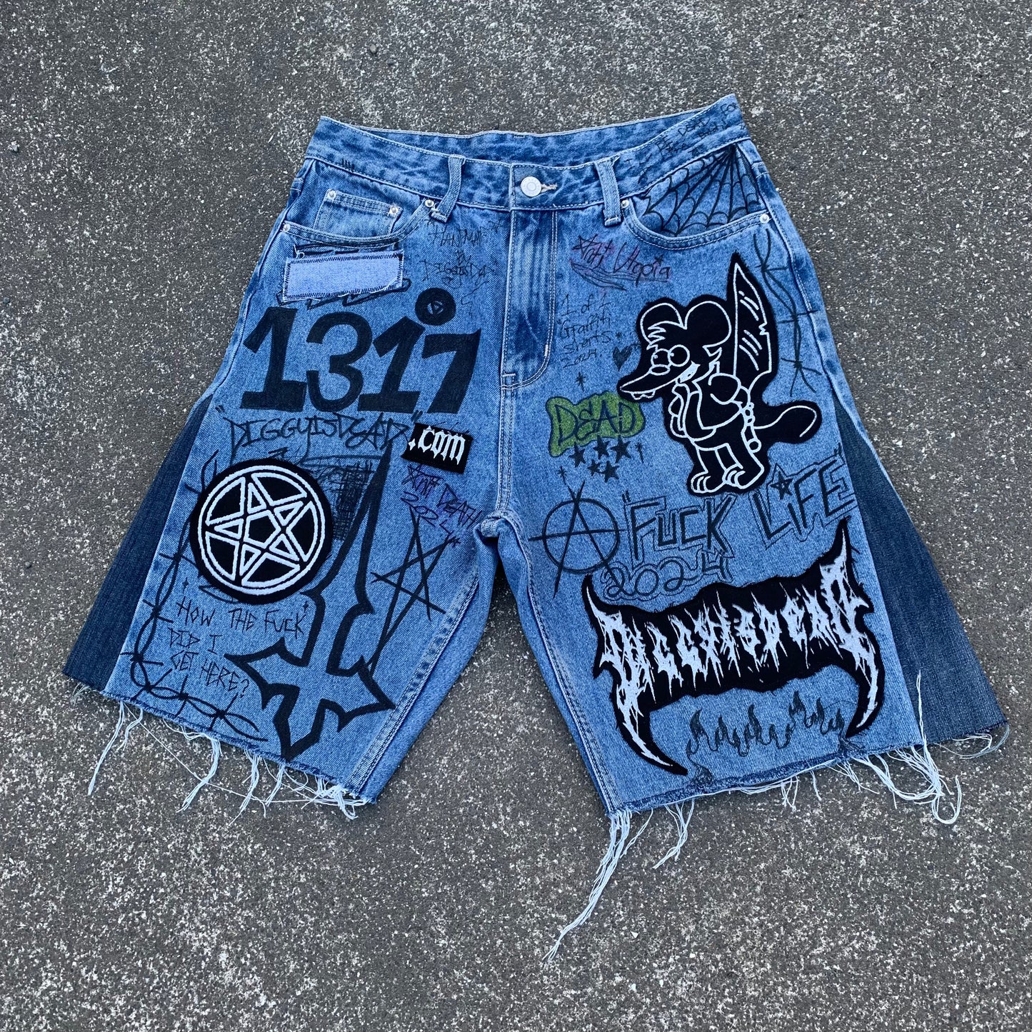 1/1 Graffiti shorts