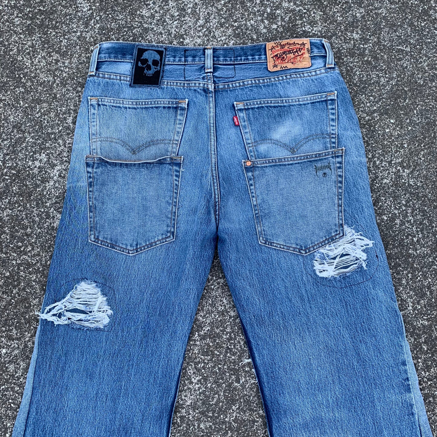 1/1 Distressed Dead Jeans - 36x30