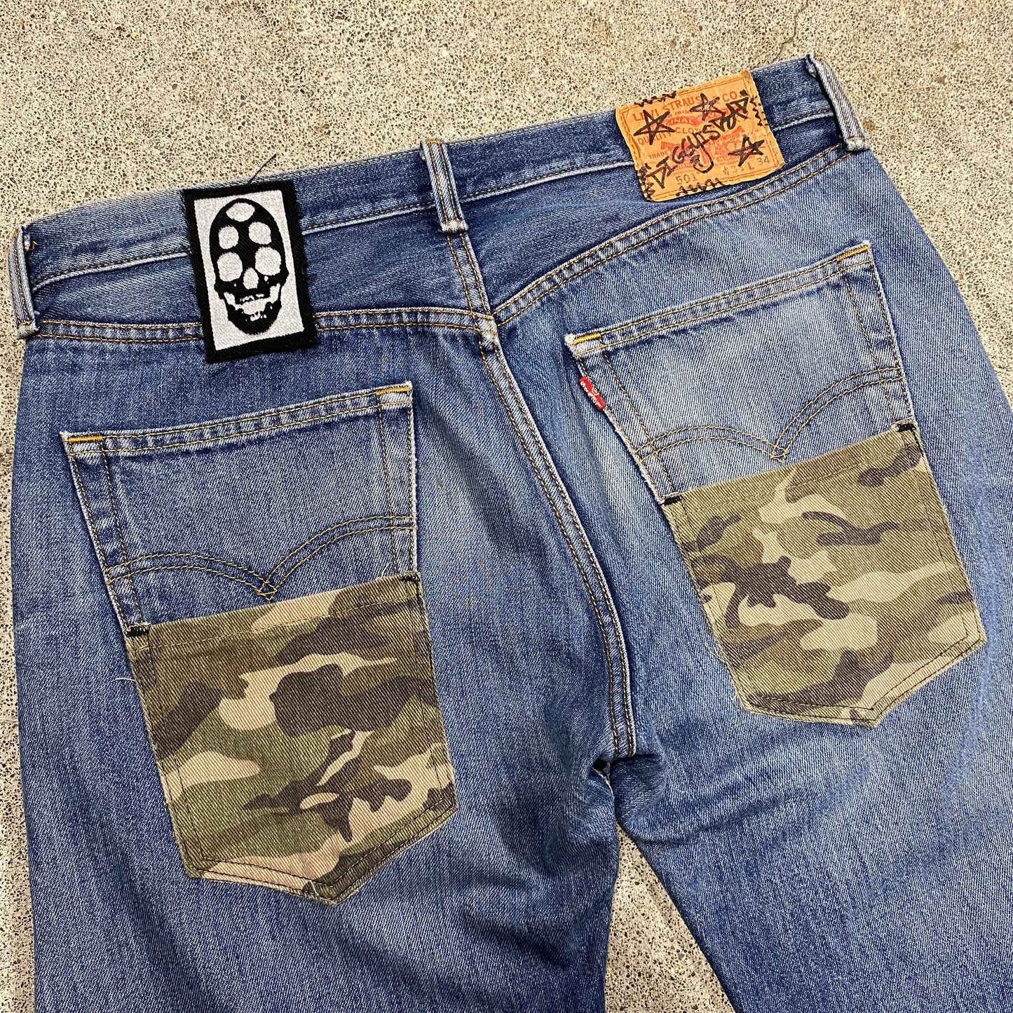 1/1 ‘PRIVATE DIRTBAG’ Camo Flared Jeans - 33X34