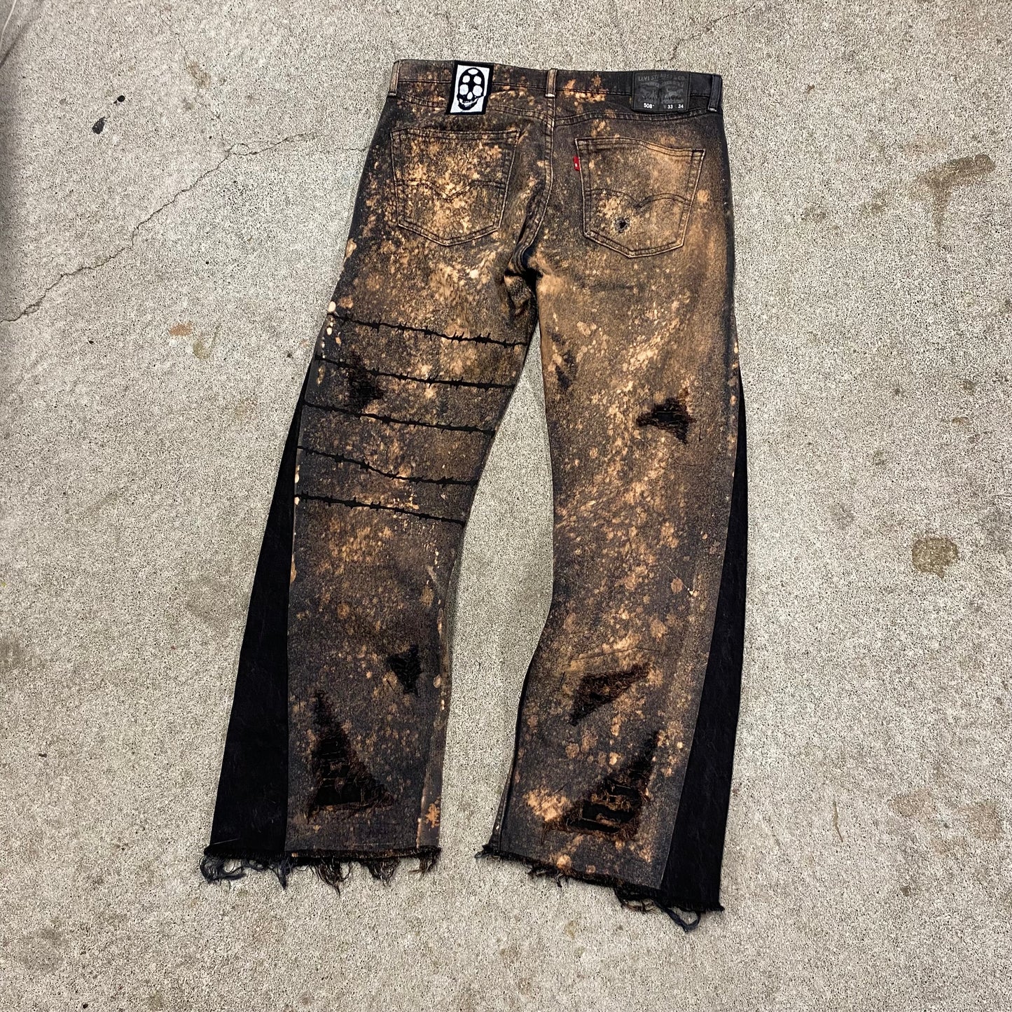 1/1 ‘RUSTED REAPER’ Bleached Flared Jeans - 33x34