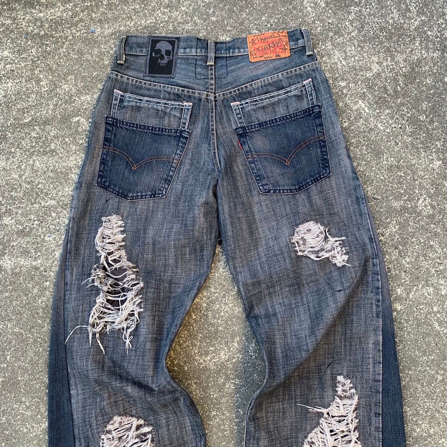 1/1 Spike Jeans - 32x32