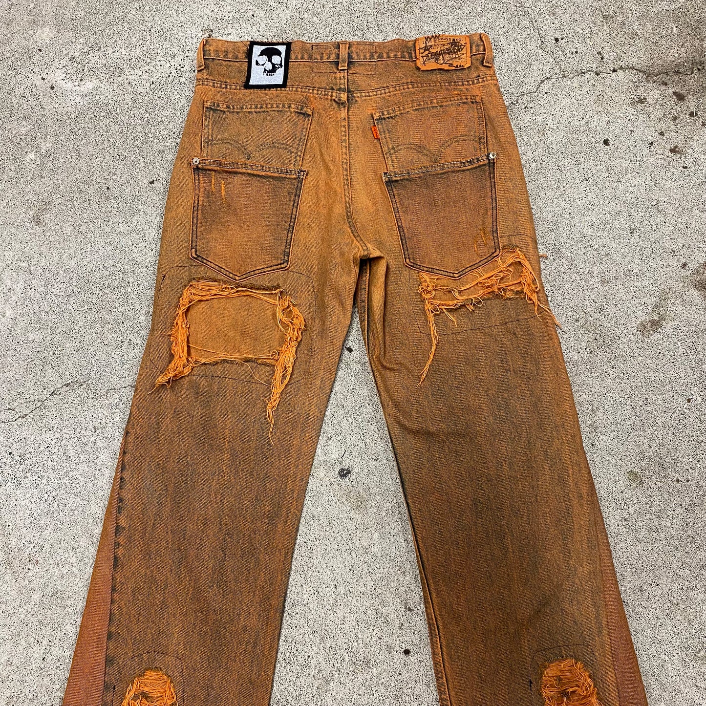 1/1 “Why are my Jeans Rusty?” Distressed Jeans - 36X32