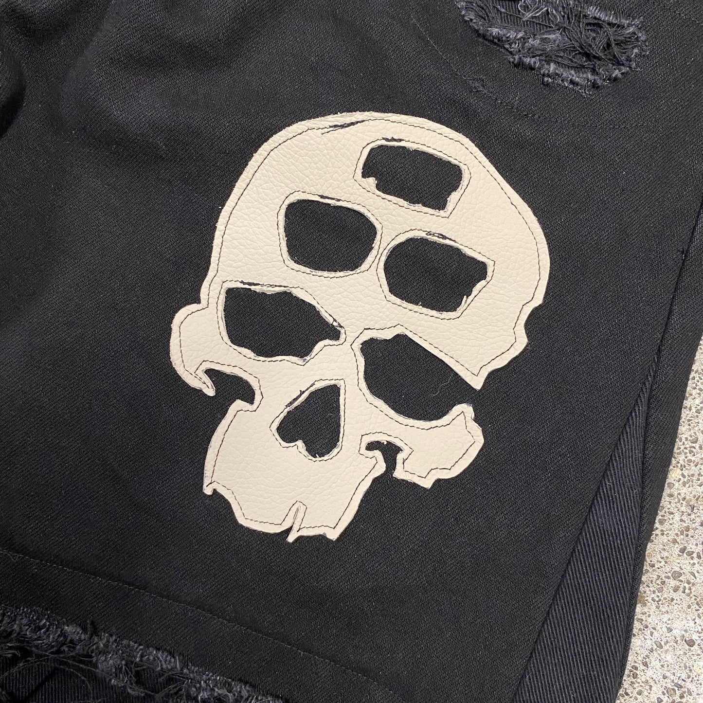 1/1 ‘LEATHER SKULL’ Flared Jeans - 32X32