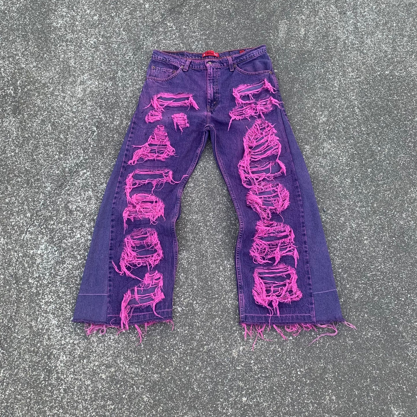 1/1 Distressed Bubblegum Jeans - 35x30