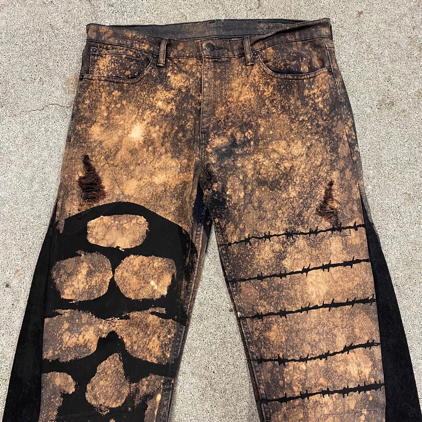 1/1 ‘RUSTED REAPER’ Bleached Flared Jeans - 33x34