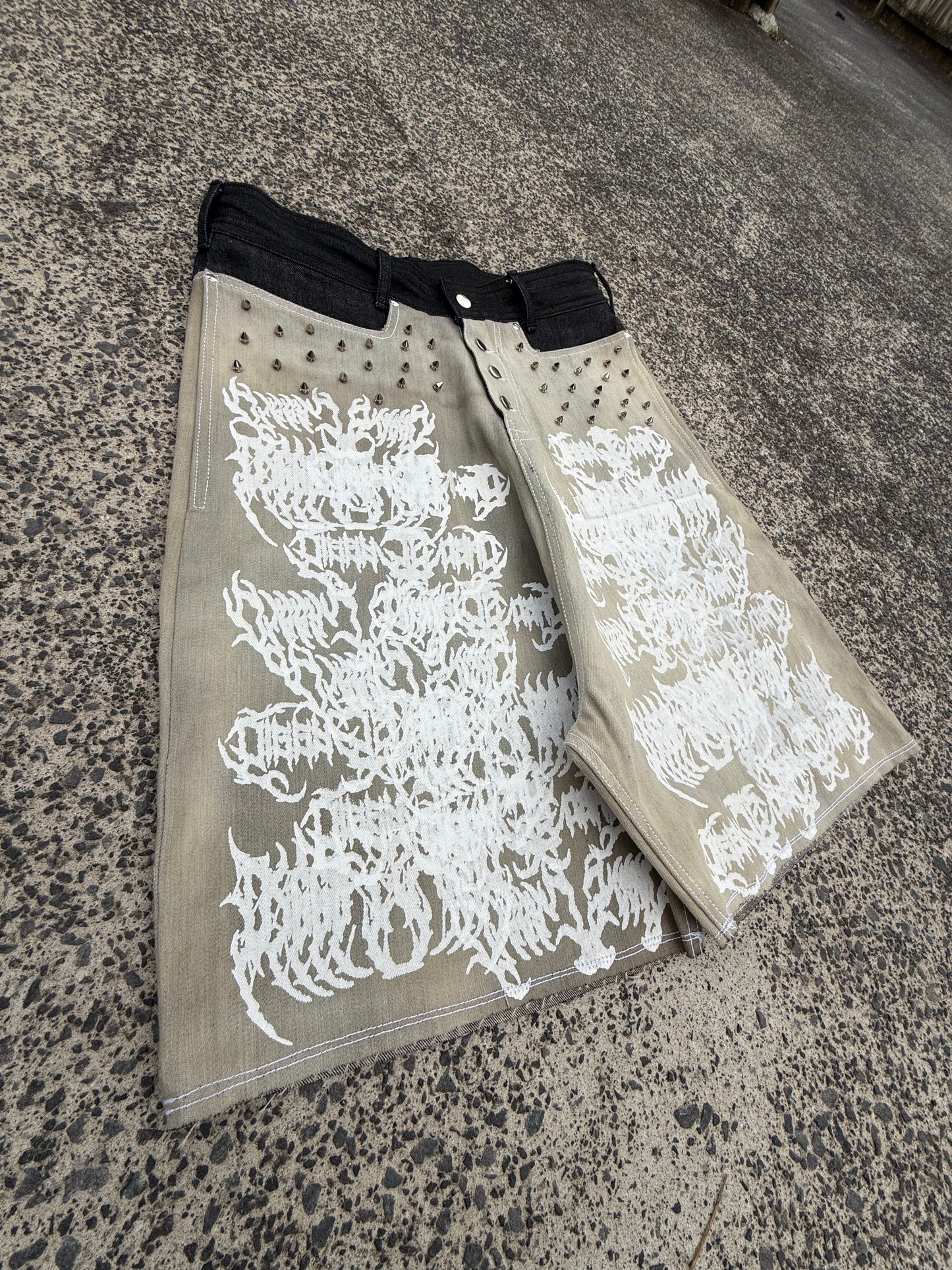 1/1 DID X MOVEAROUNDER SHORTS
