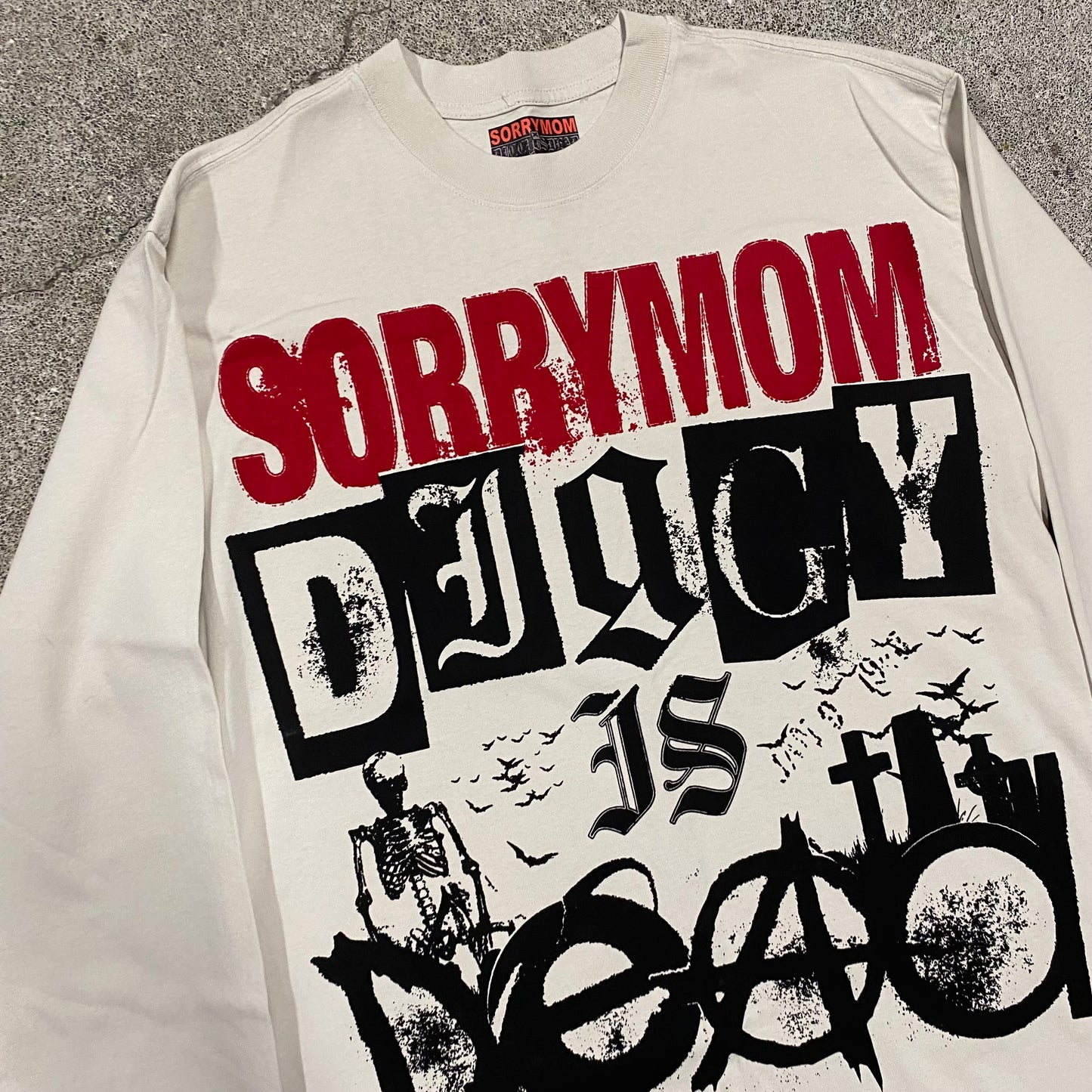 1/1 SORRYMOM X DIGGYISDEAD Longsleeve Tee - M