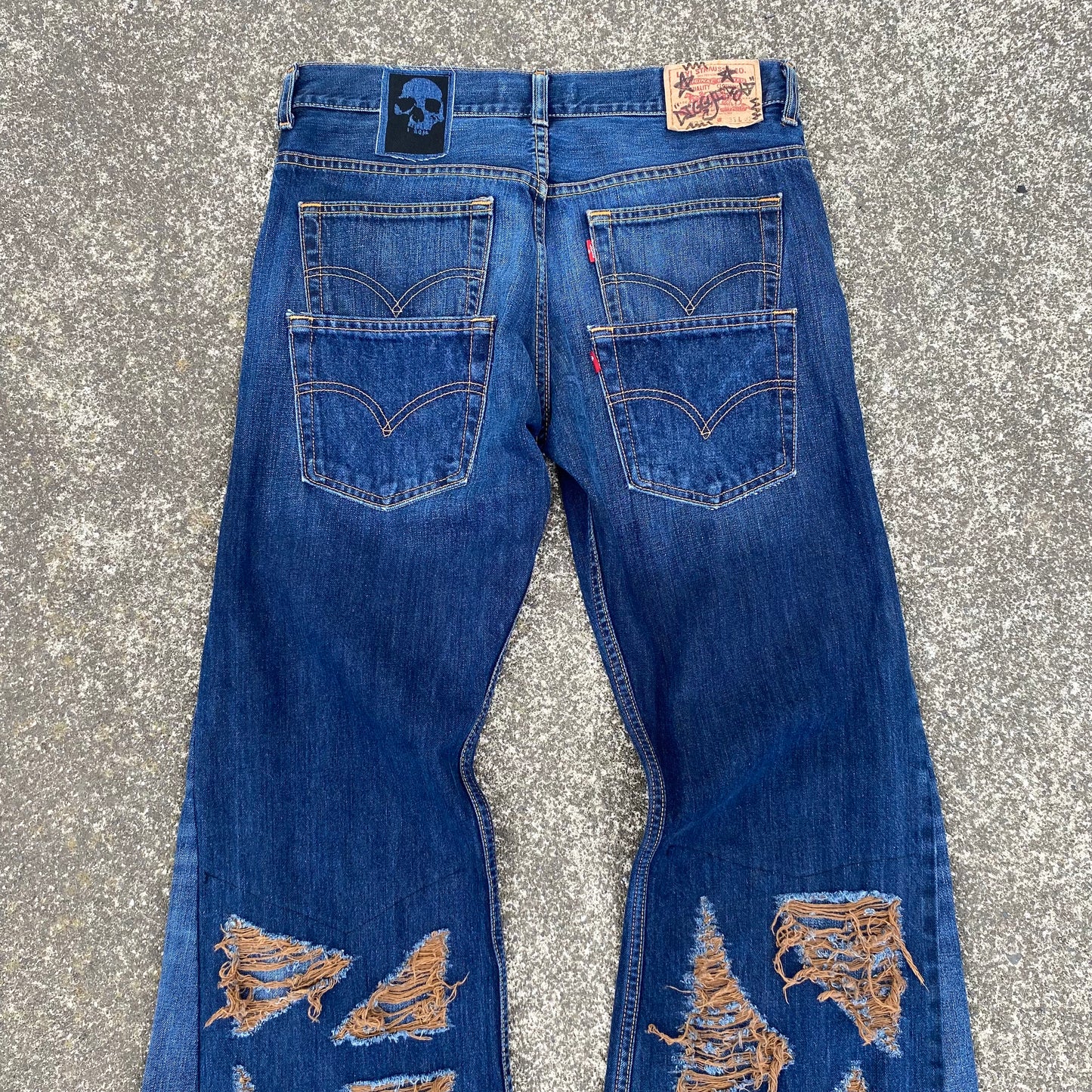 1/1 ‘My Distressing is Made of Mud’ Distressed Jeans - 33X32