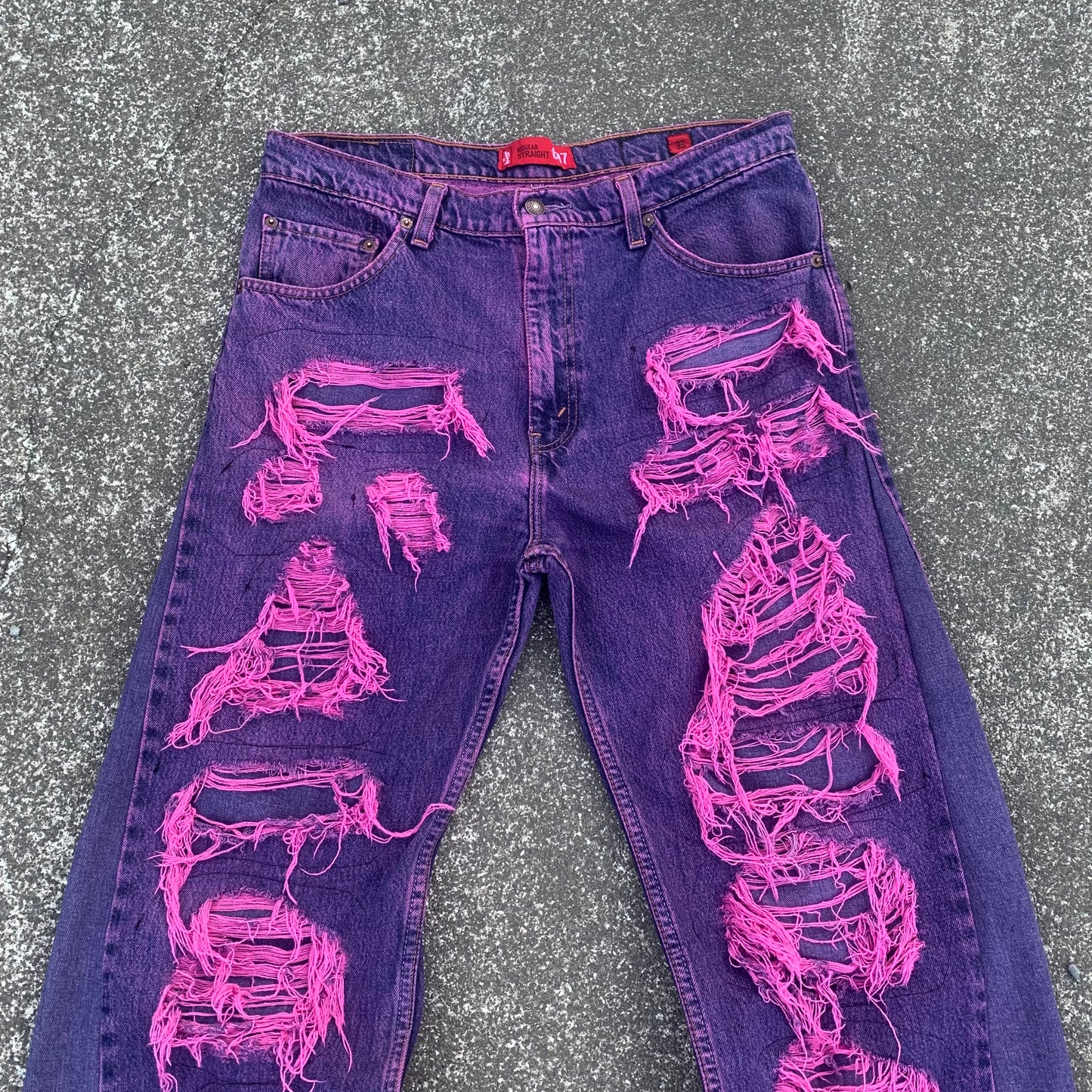 1/1 Distressed Bubblegum Jeans - 35x30