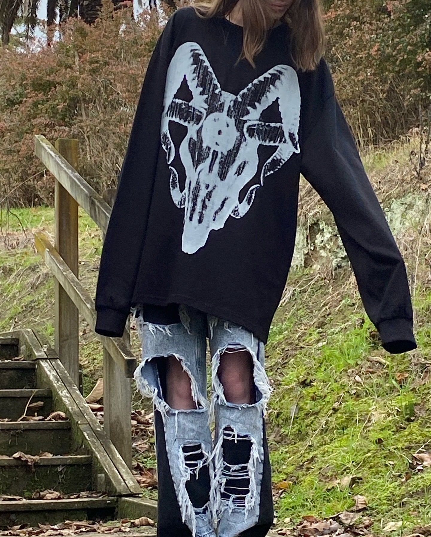 1/1 ‘Goat Skull’ Longsleeve Tee - XL