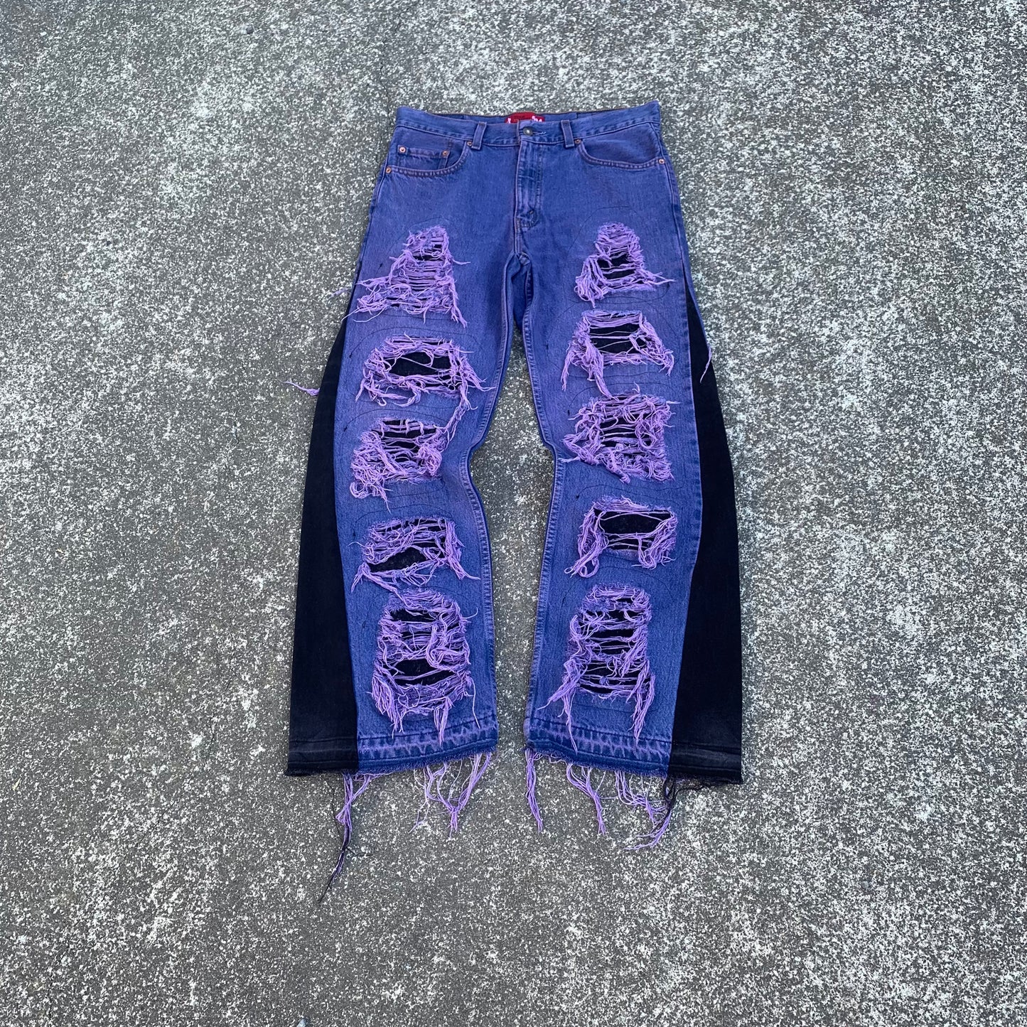 1/1 Distressed Purp Jeans - 33x30