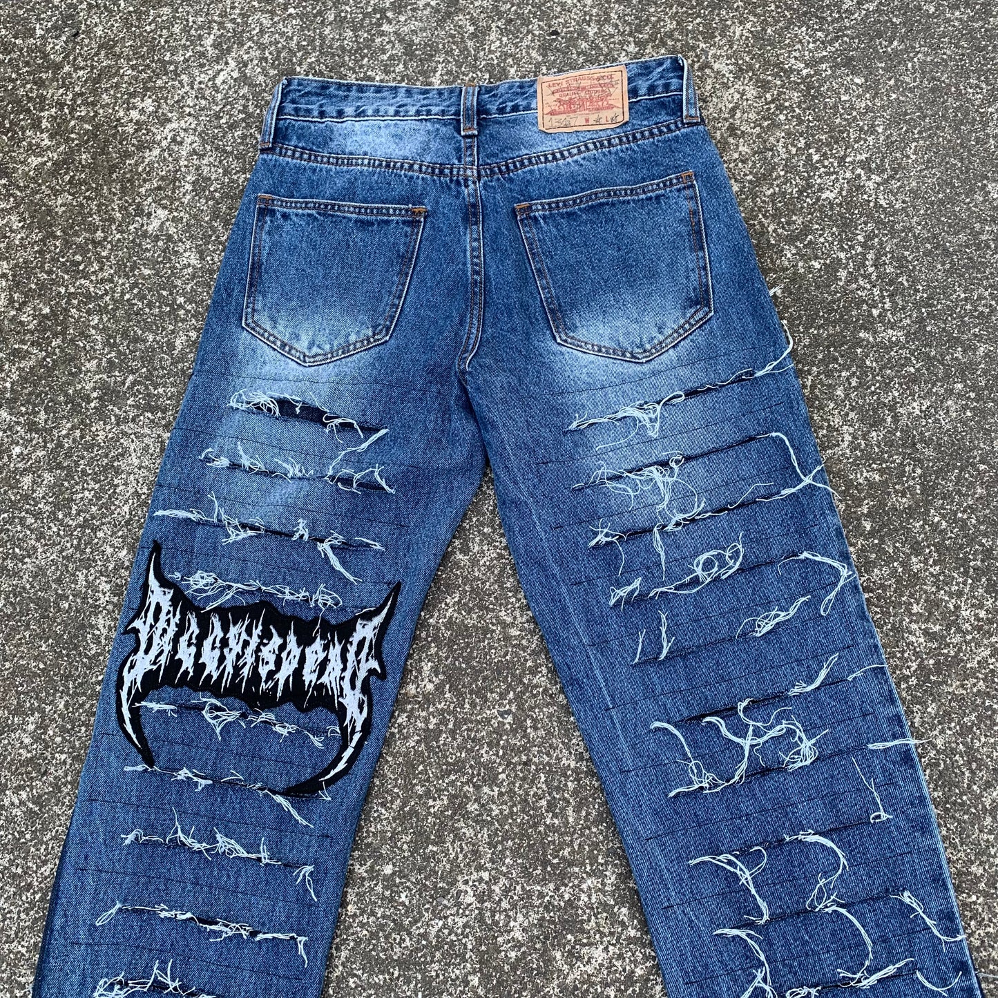 1/1 distressed jeans - 28x32