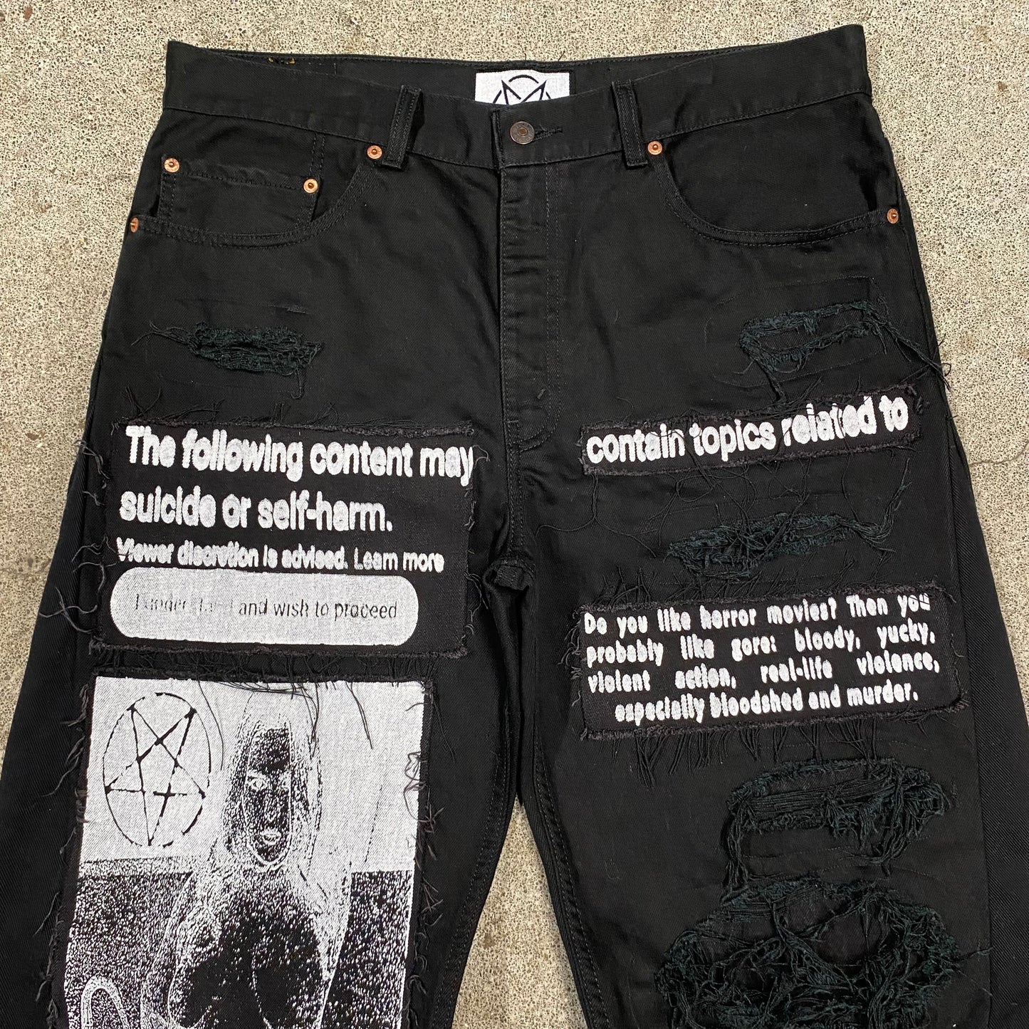 1/1 ‘Show me Gore’ Distressed Jeans - 38X32