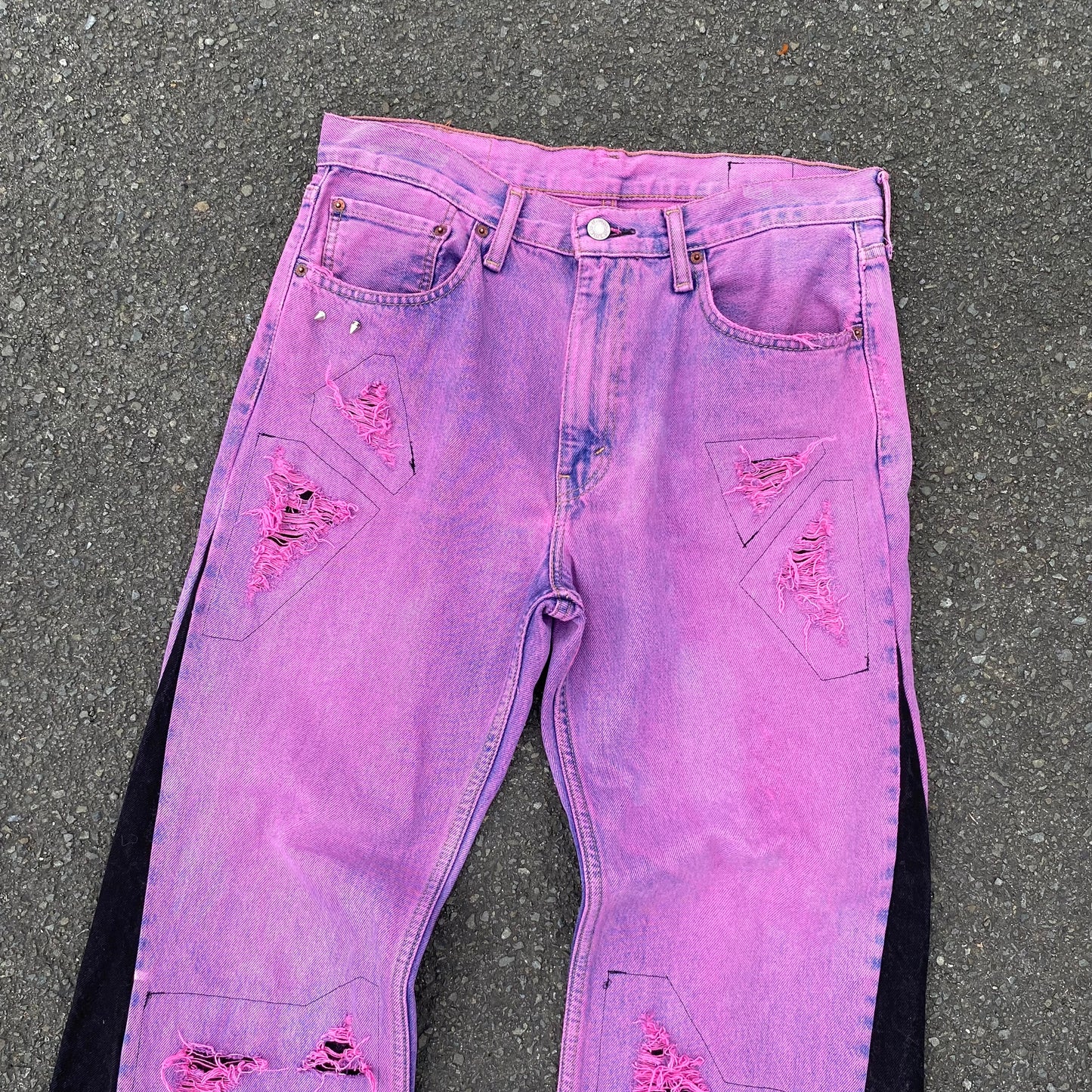 1/1 ‘PINK HEARTS’ Flared Jeans - 32X32