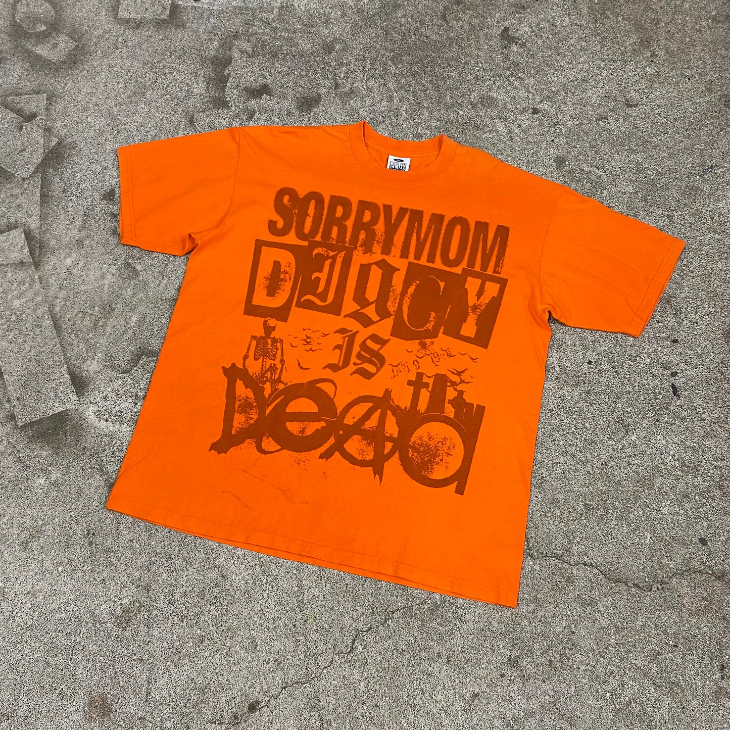 1/1 SORRYMOM X DIGGYISDEAD TSHIRT - Orange/Orange