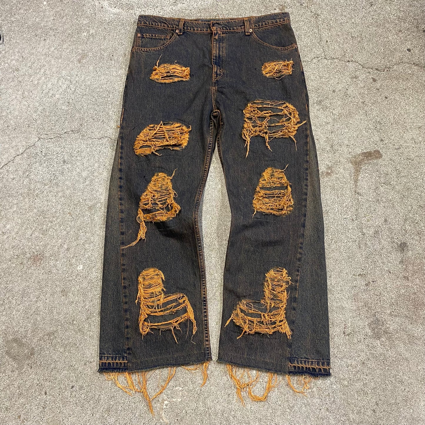 1/1 “My Jeans are Rusty” Distressed Jeans - 40X32