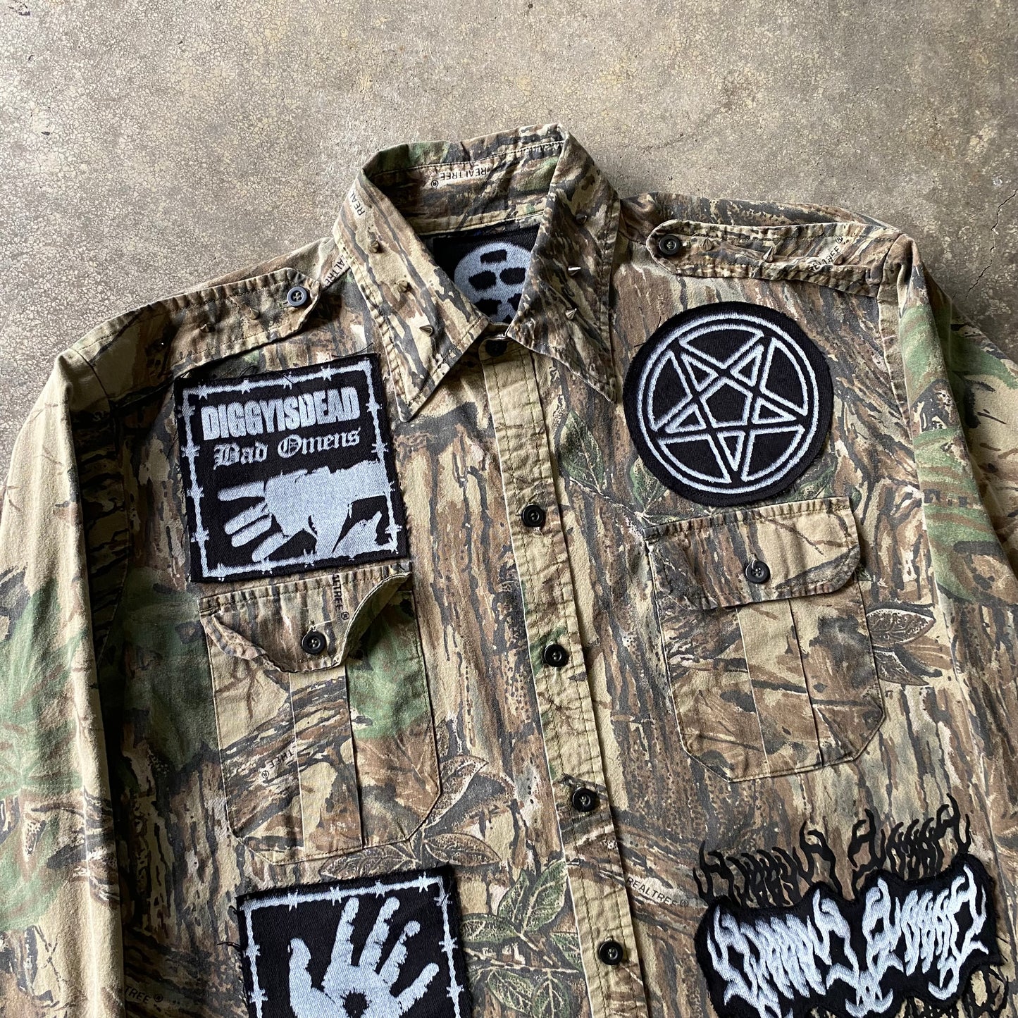 1of1 Real Tree Patchwork Flannel - Large