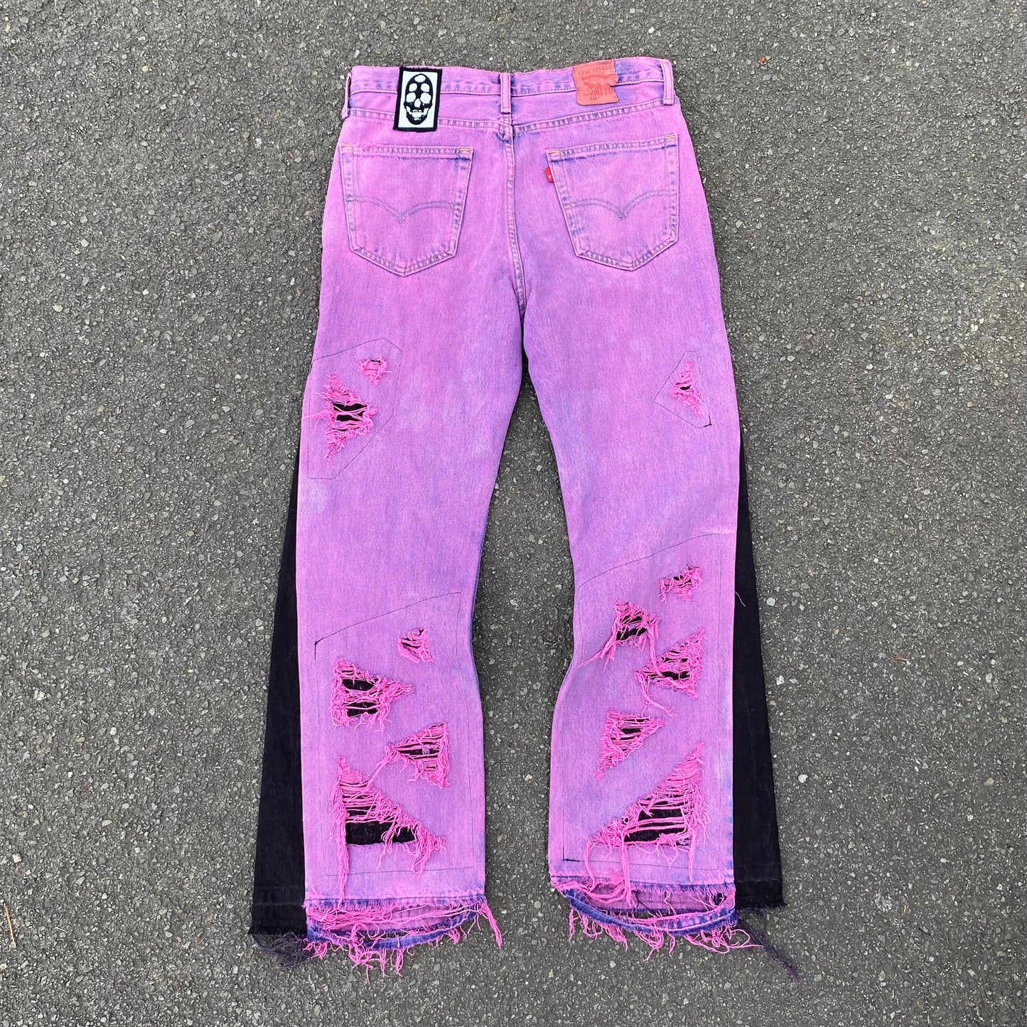 1/1 ‘PINK HEARTS’ Flared Jeans - 32X32