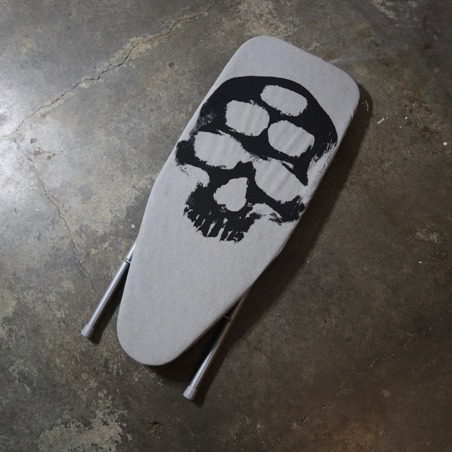 1of1 Ironing Board