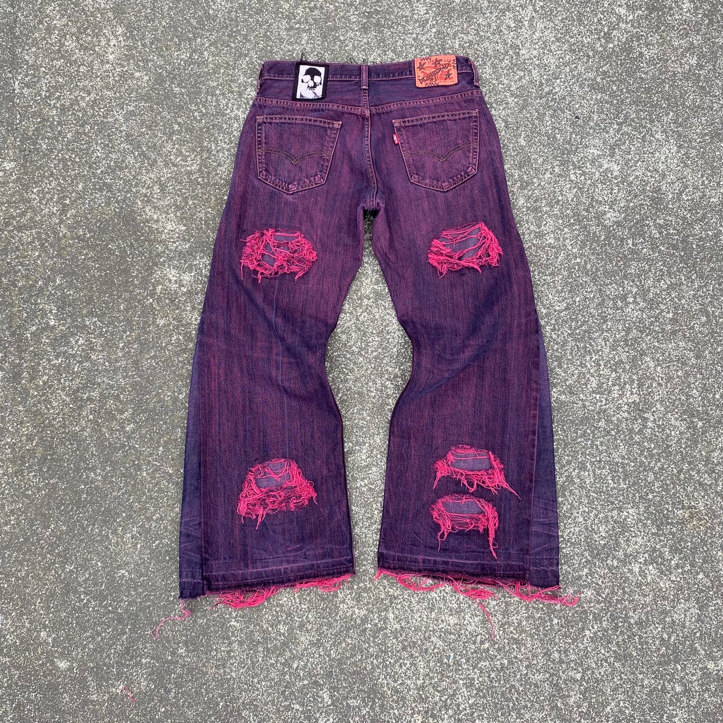 1/1 ‘Dead Cherry’ Distressed Jeans - 30X30