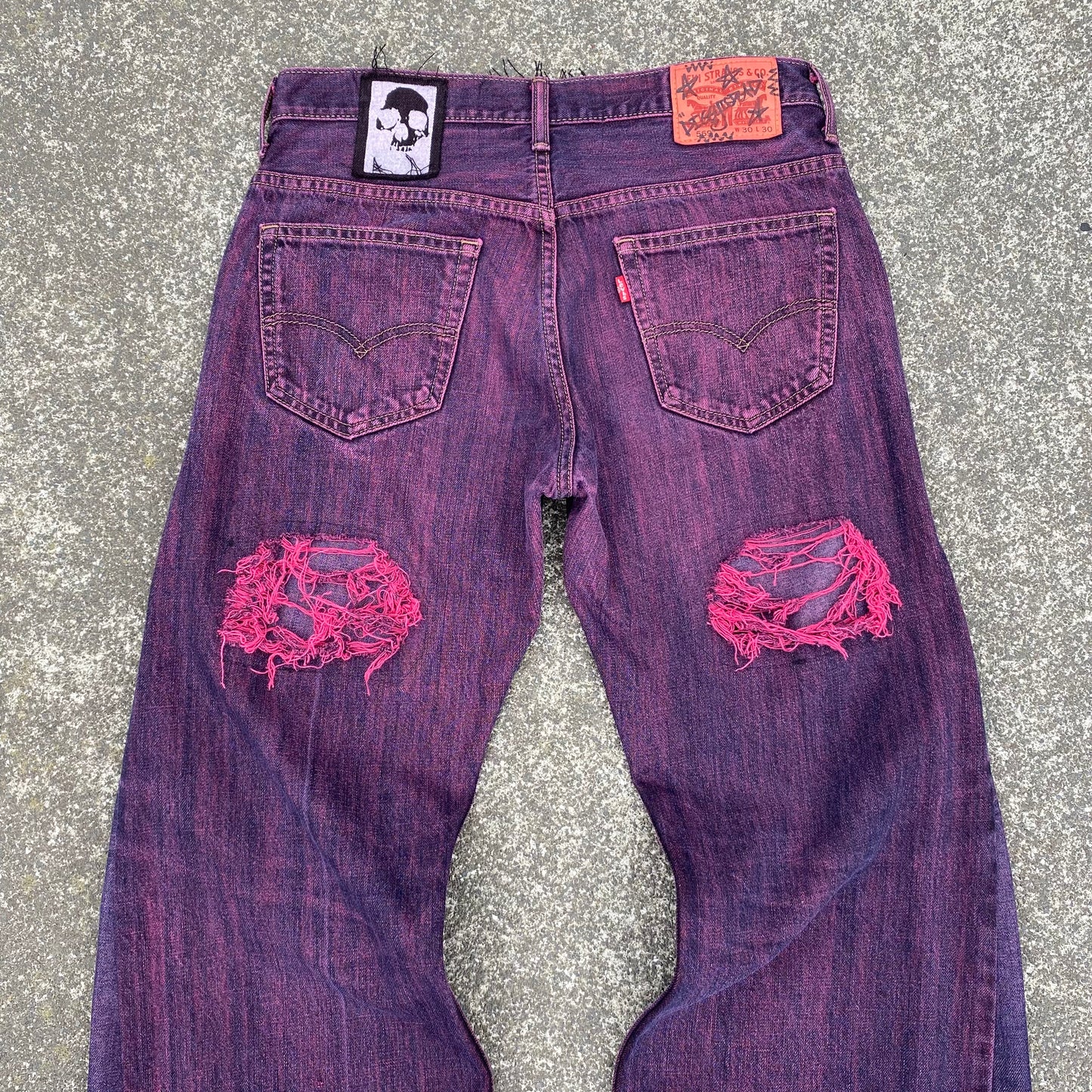 1/1 ‘Dead Cherry’ Distressed Jeans - 30X30