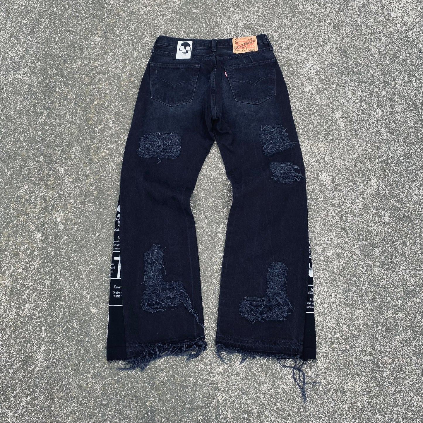 1/1 ‘Axis’ Distressed Jeans - 32X32