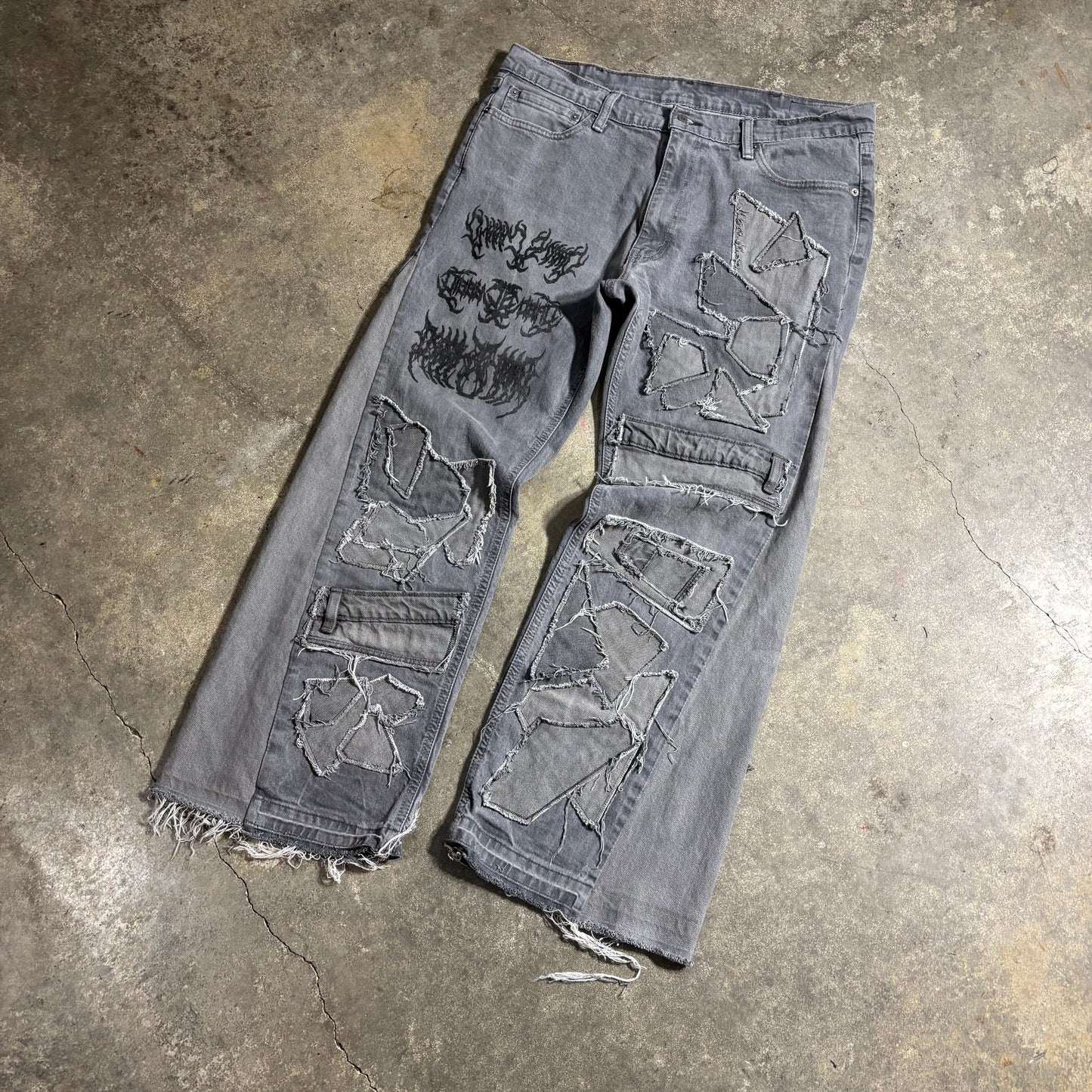 1/1 ‘GREYGREYGREY’ Flared Jeans - 38X32